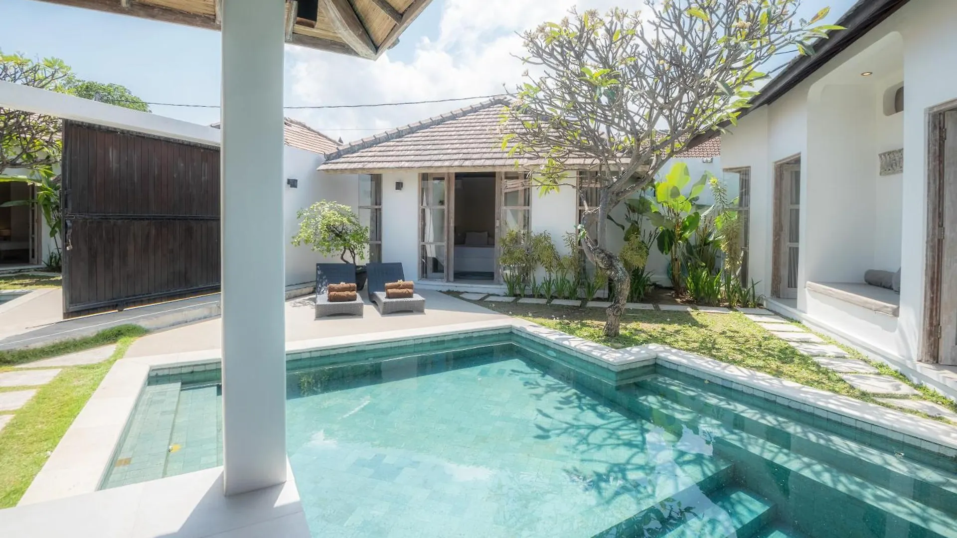 Villa Dipta Seminyak